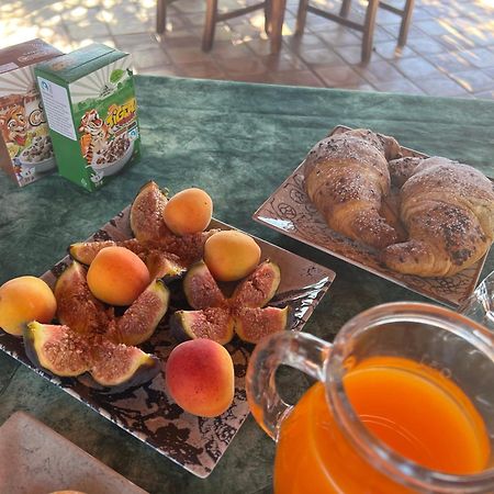 Agriturismo Catena Ciro Екстериор снимка