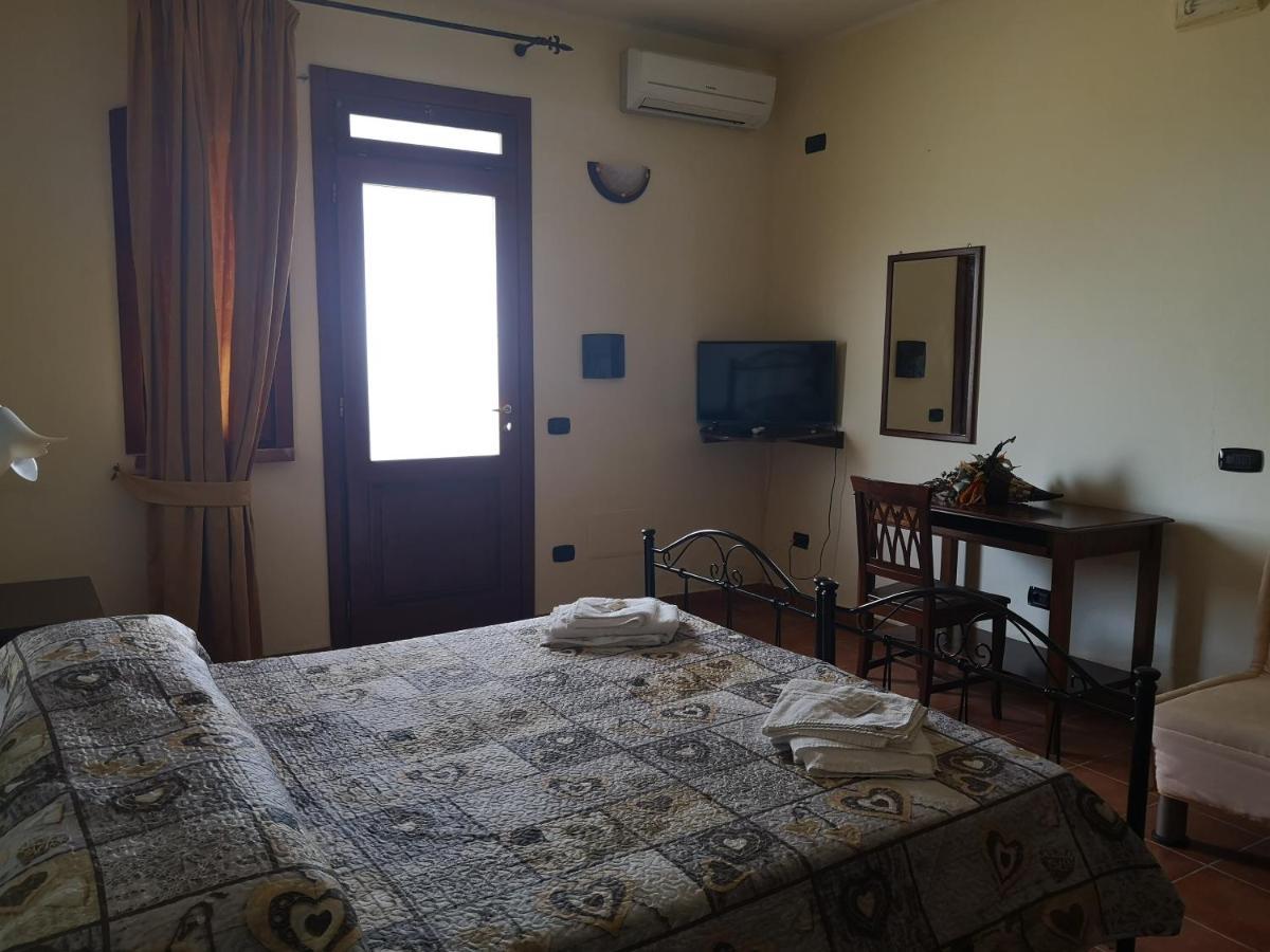 Agriturismo Catena Ciro Екстериор снимка